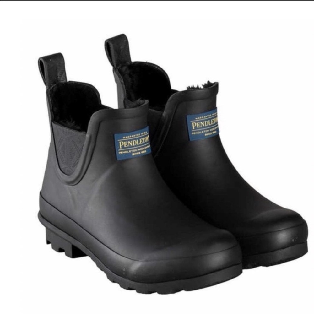 Pendleton Women's Fur Lined Chelsea Rain Boots 6 Rubber Waterproof Black